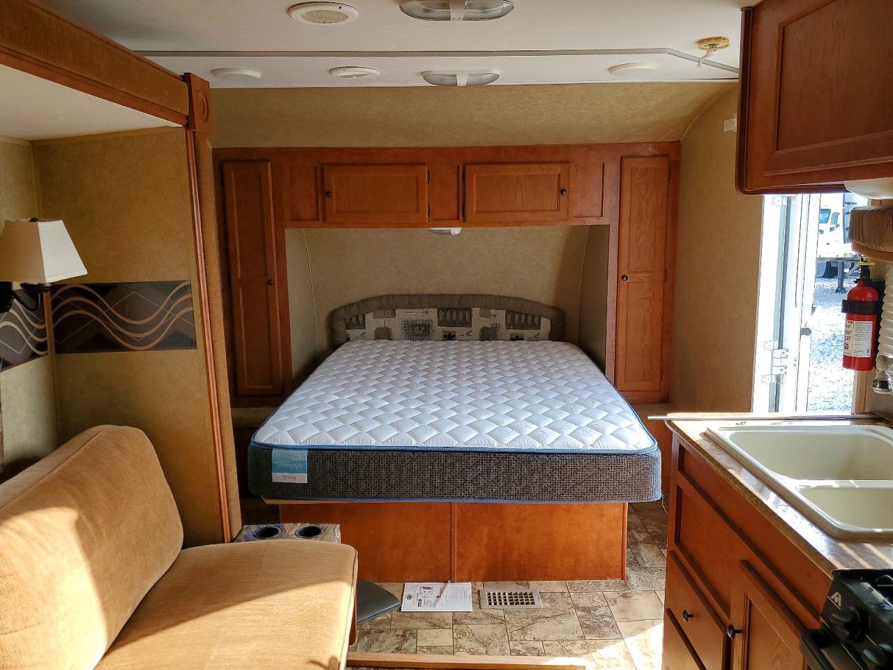 2012 Weekend 2012 Homette Skyline Camper