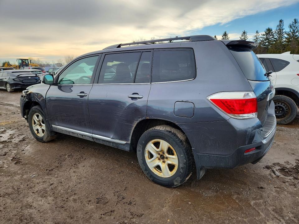 2013 Toyota Highlander Base