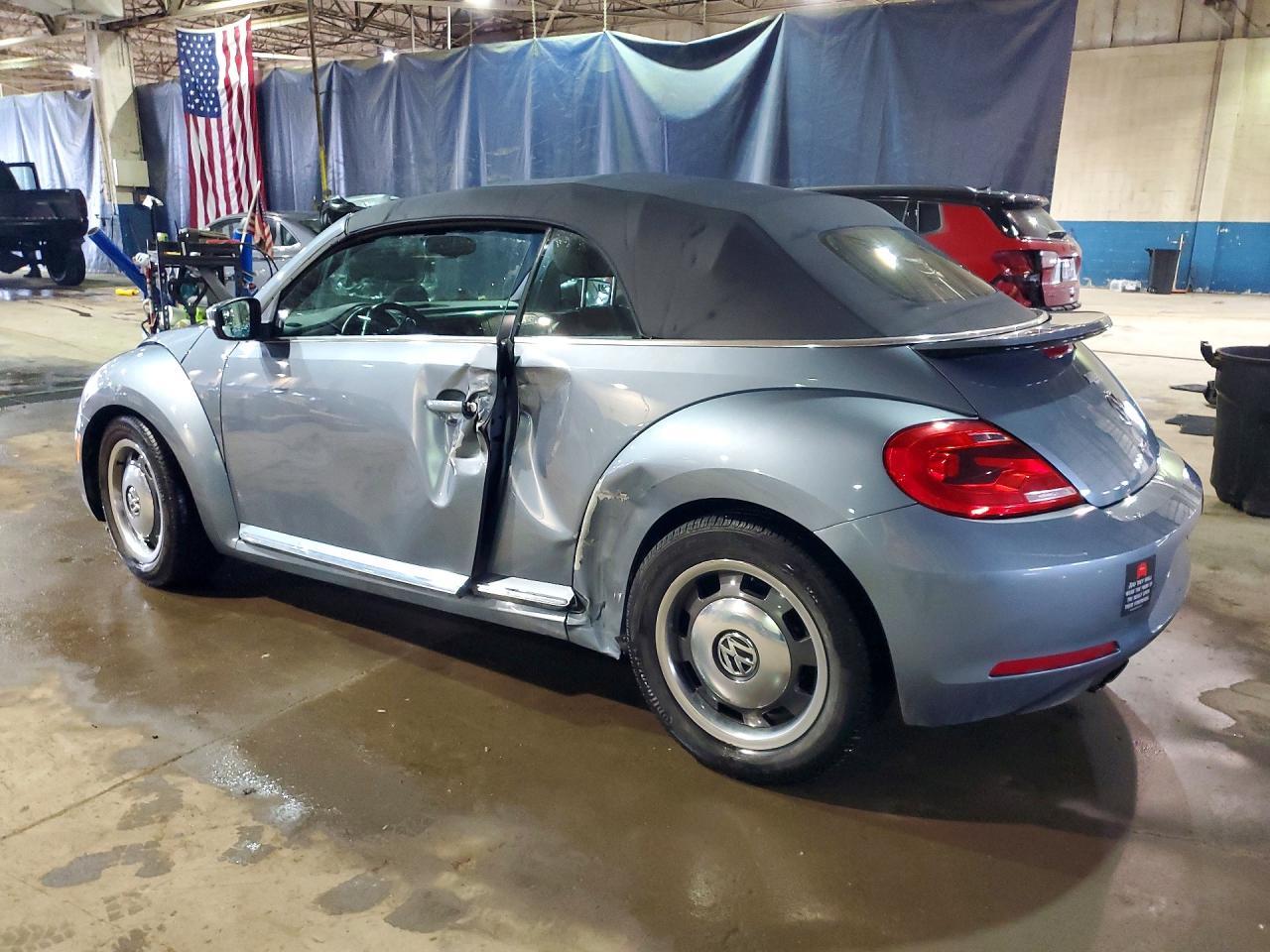 2016 Volkswagen Beetle s