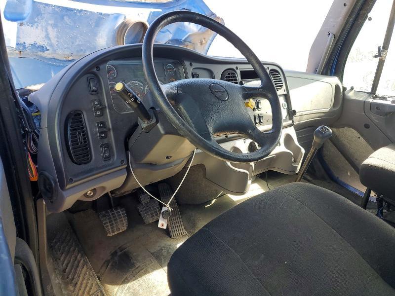 2019 Freigliner 2019 Freightliner Business Class M2 Truck Cab AND