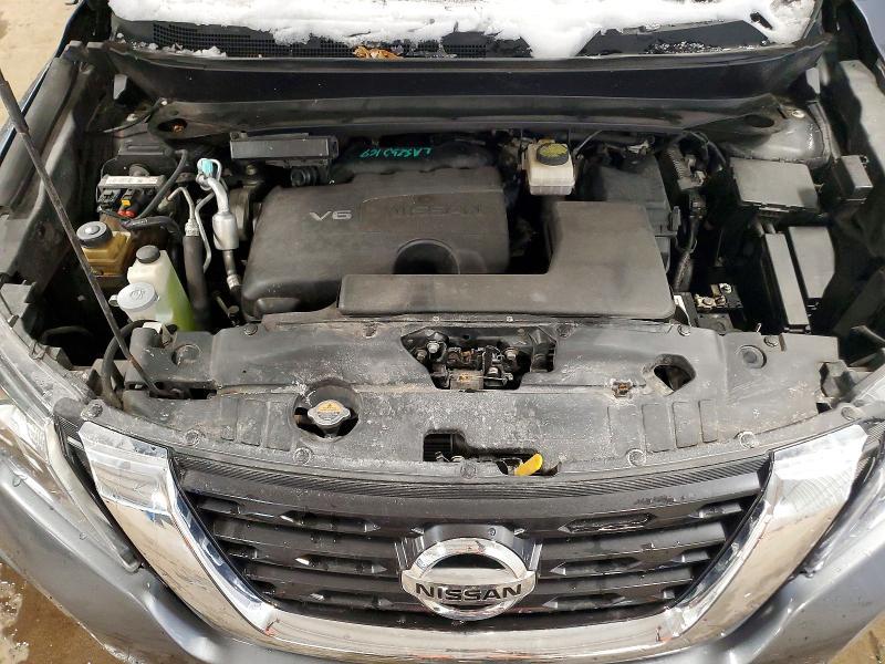 2019 Nissan Pathfinder s