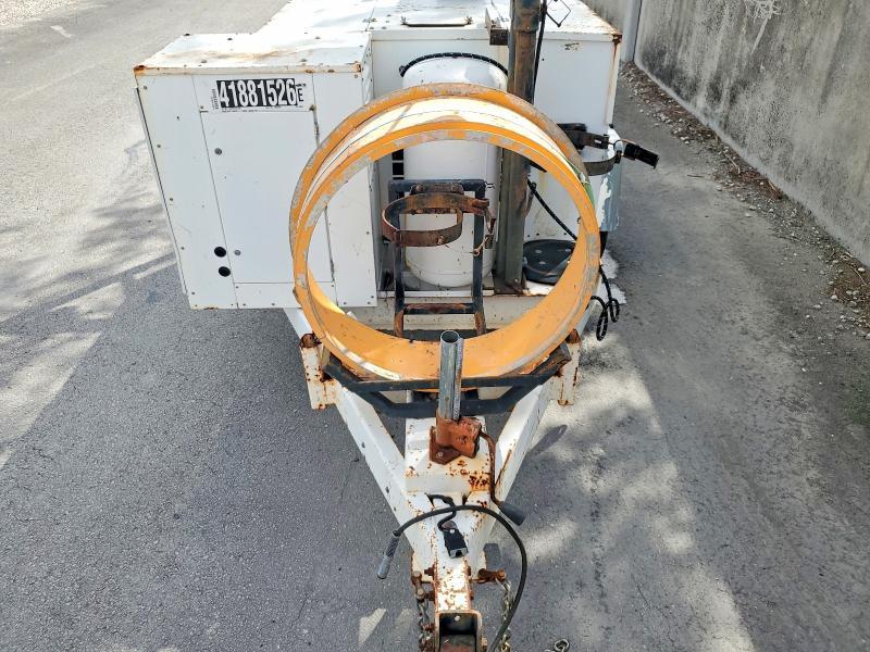 2001 Fenex 2001 Team Fenex F123KP Manhole Support Trailer