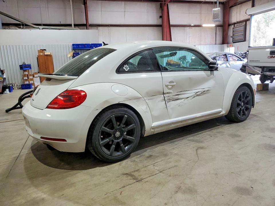 2012 Volkswagen Beetle Turbo