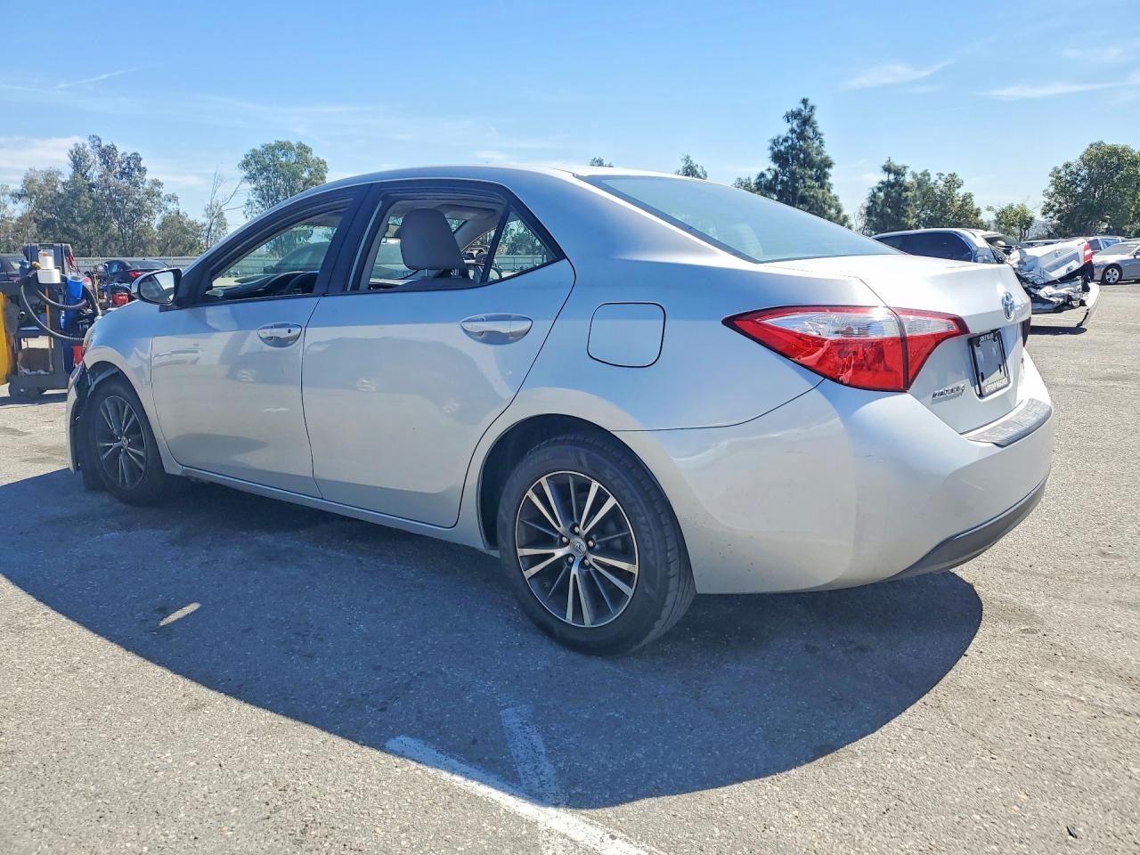 2016 Toyota Corolla le Plus