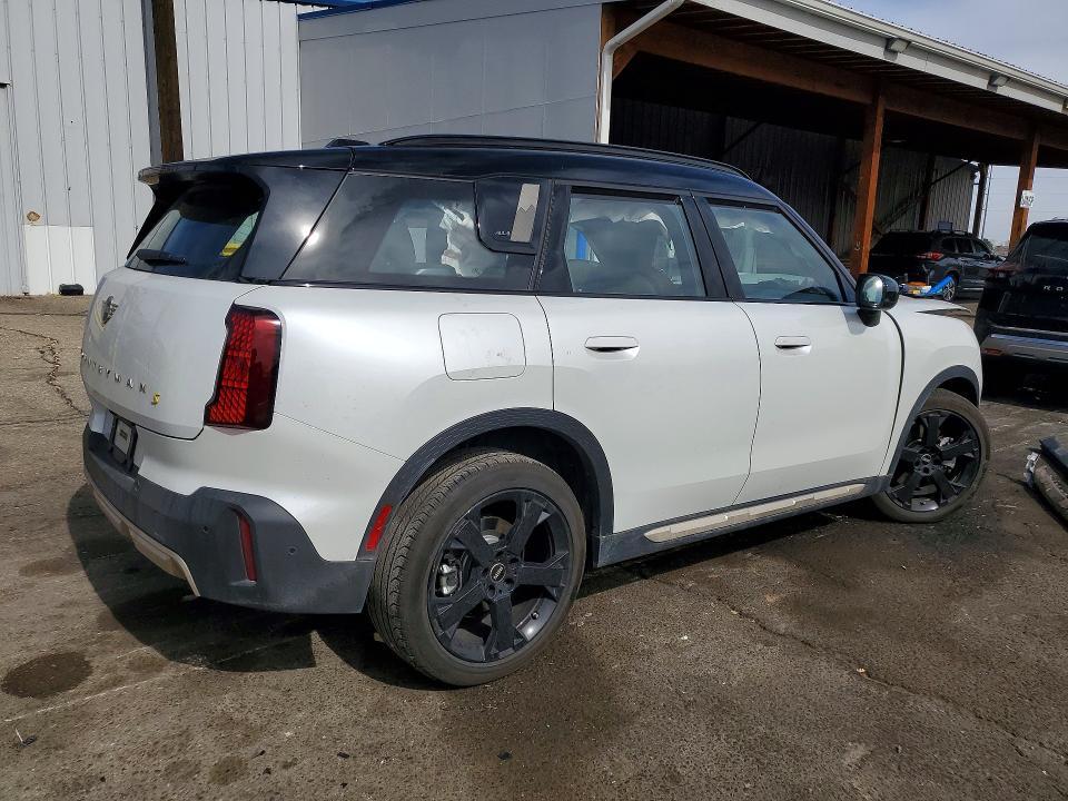 2025 Mini Countryman se All4