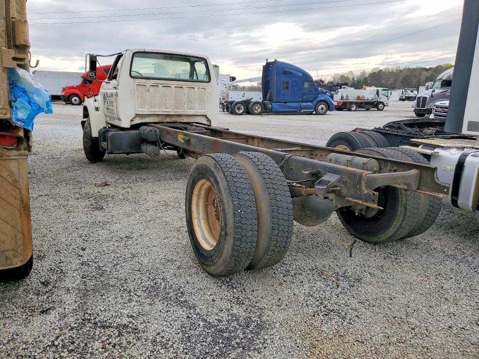 1996 Ford F800 Truck cab and Chassis