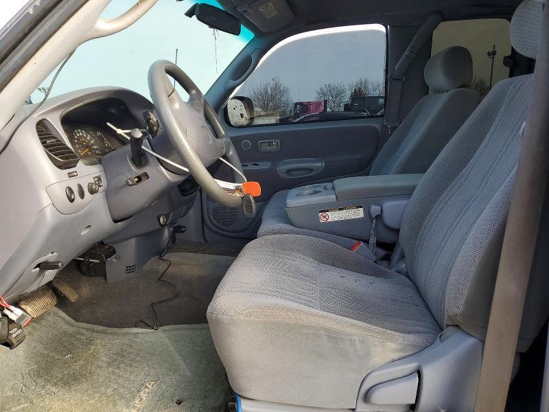 2002 Toyota Tundra SR5 V8