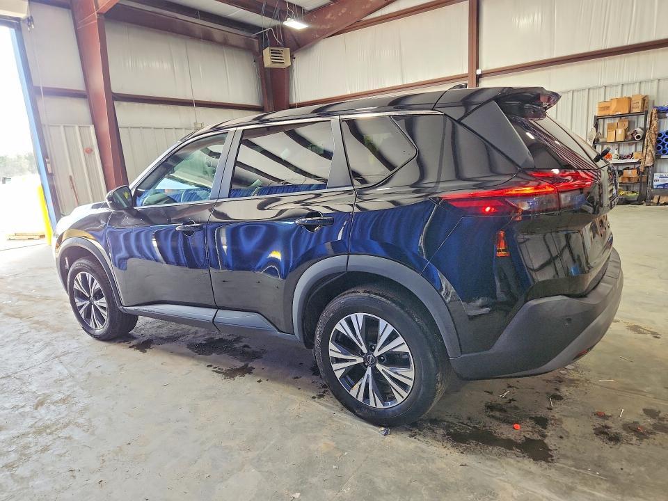 2022 Nissan Rogue sv