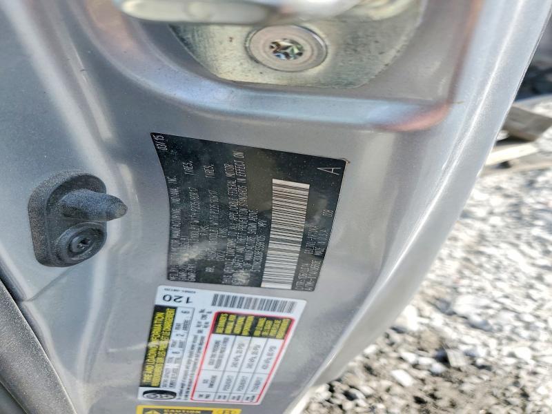 2015 Toyota Sienna xle 8-passenger