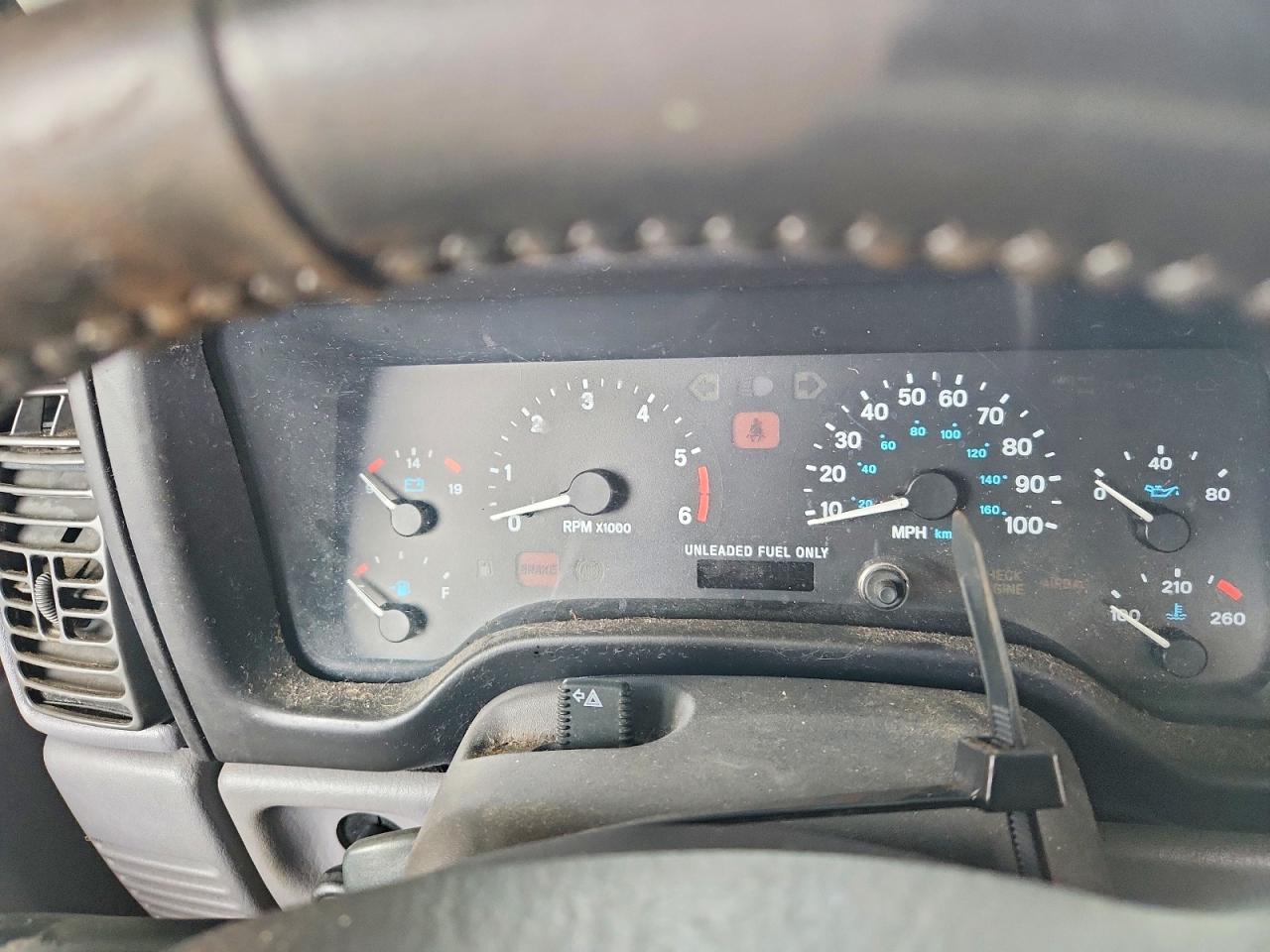 1997 Jeep Wrangler / tj Sport