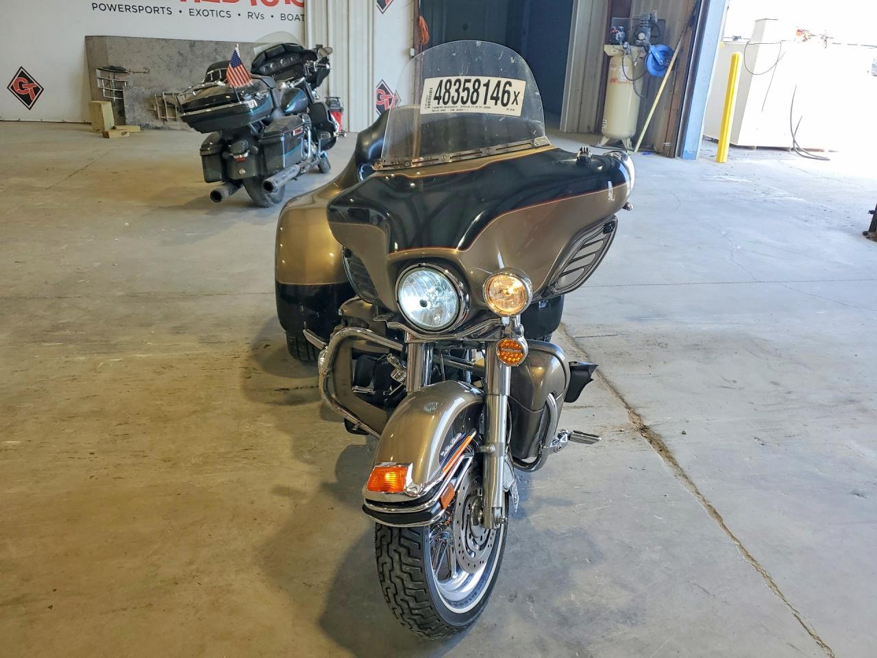2005 HD Flhtcu I