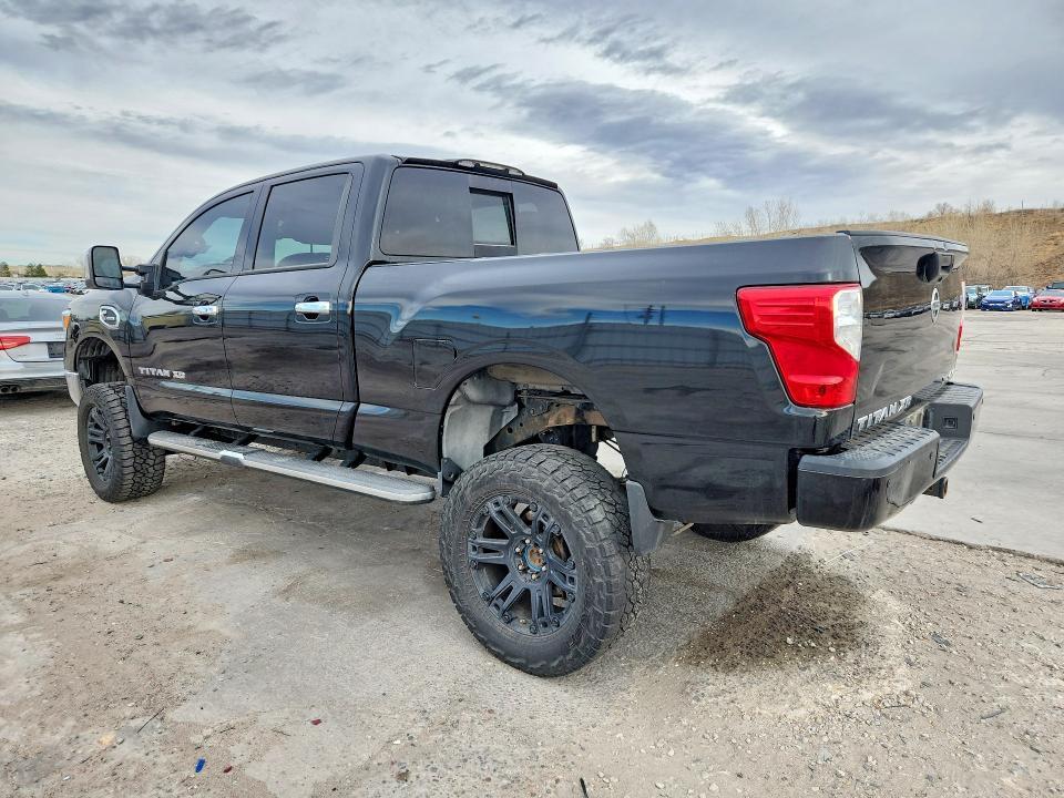 2016 Nissan Titan XD SL