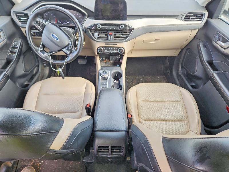 2021 Ford Escape sel