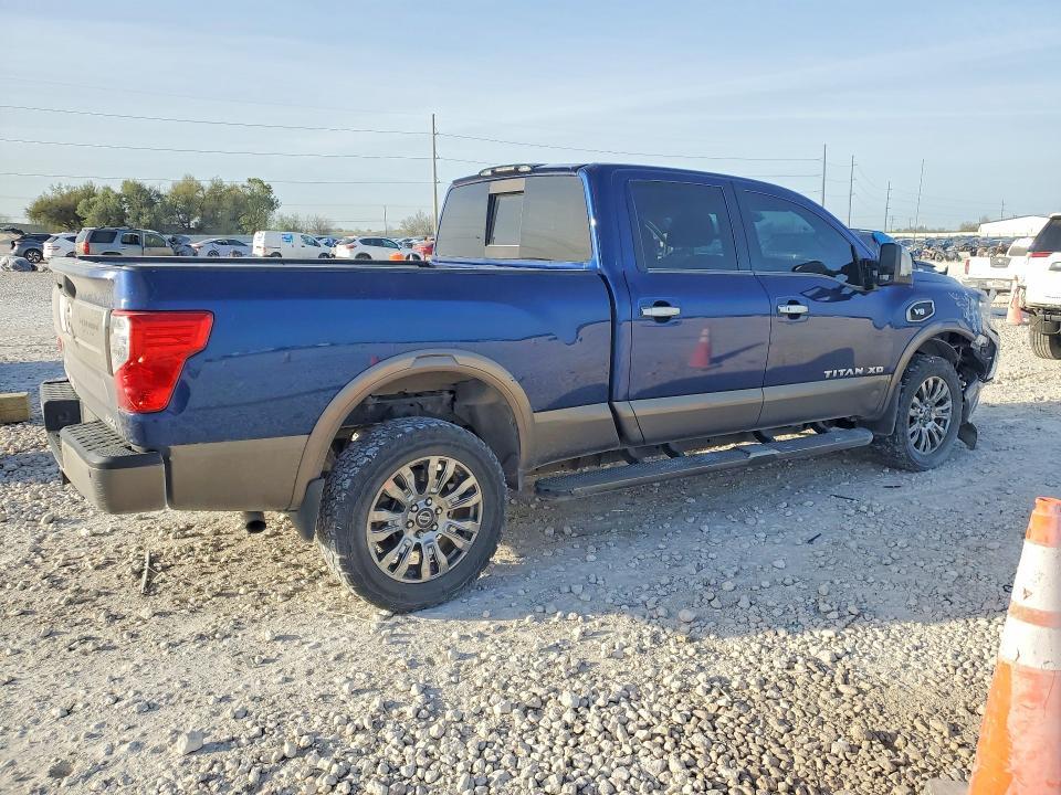 2017 Nissan Titan XD Platinum Reserve