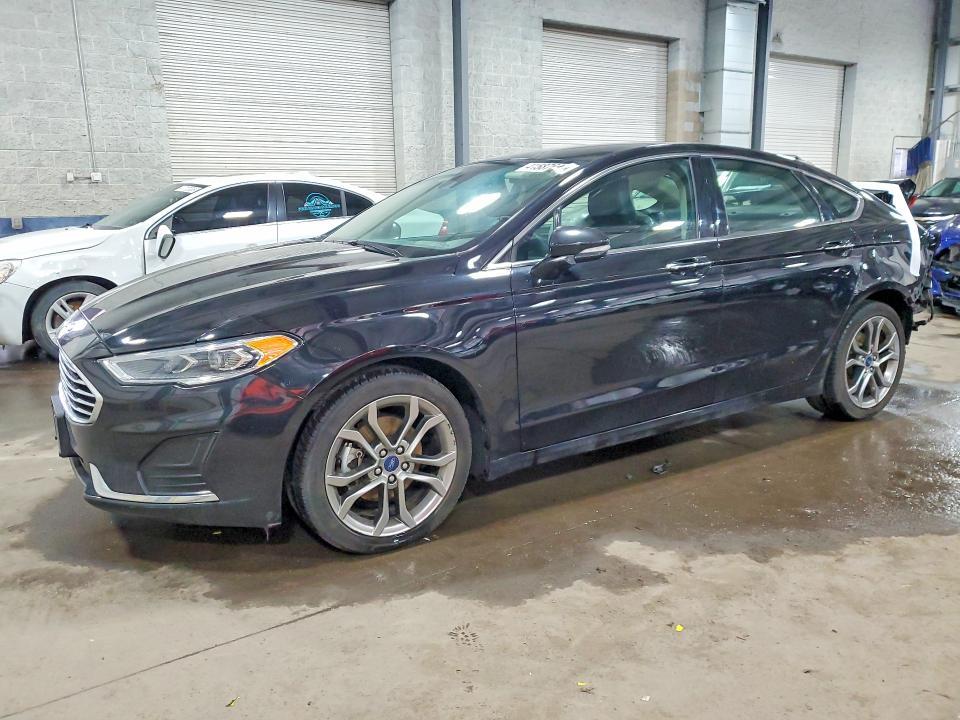 2019 Ford Fusion sel