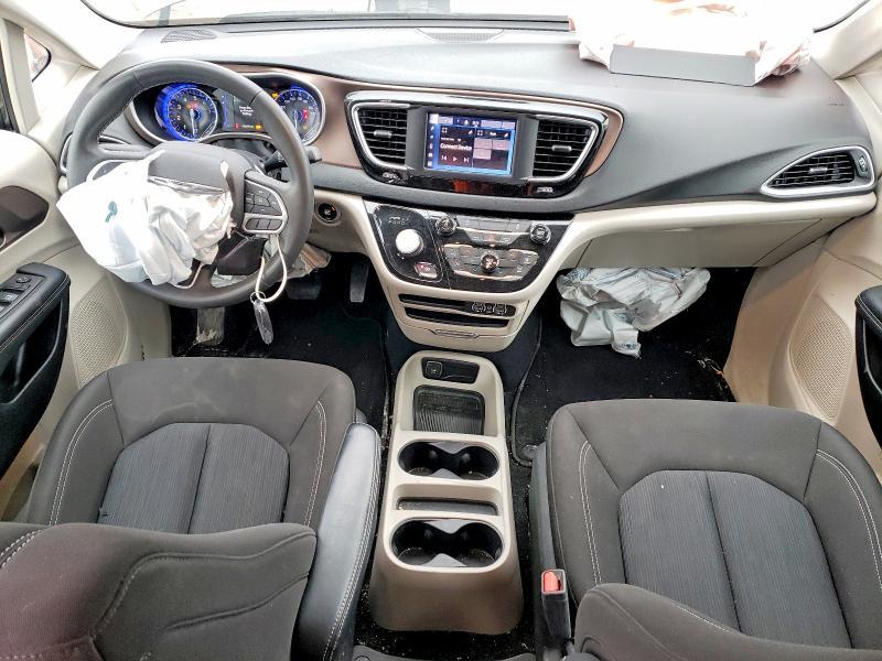 2023 Chrysler Grand Caravan sxt