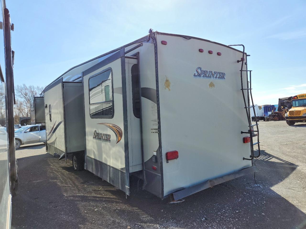 2016 Keystone Sprinter Camper