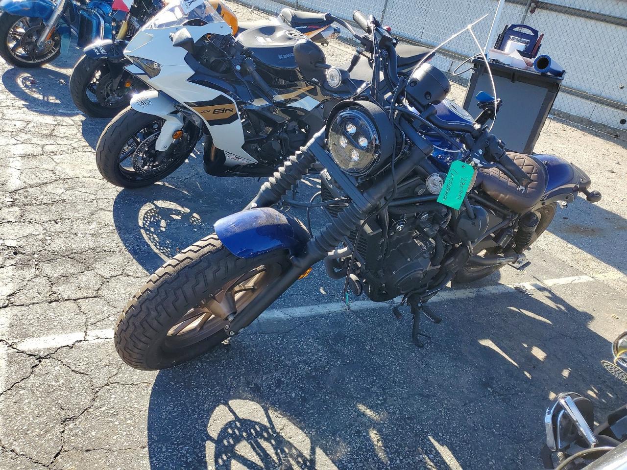 2025 Honda CMX500 A2