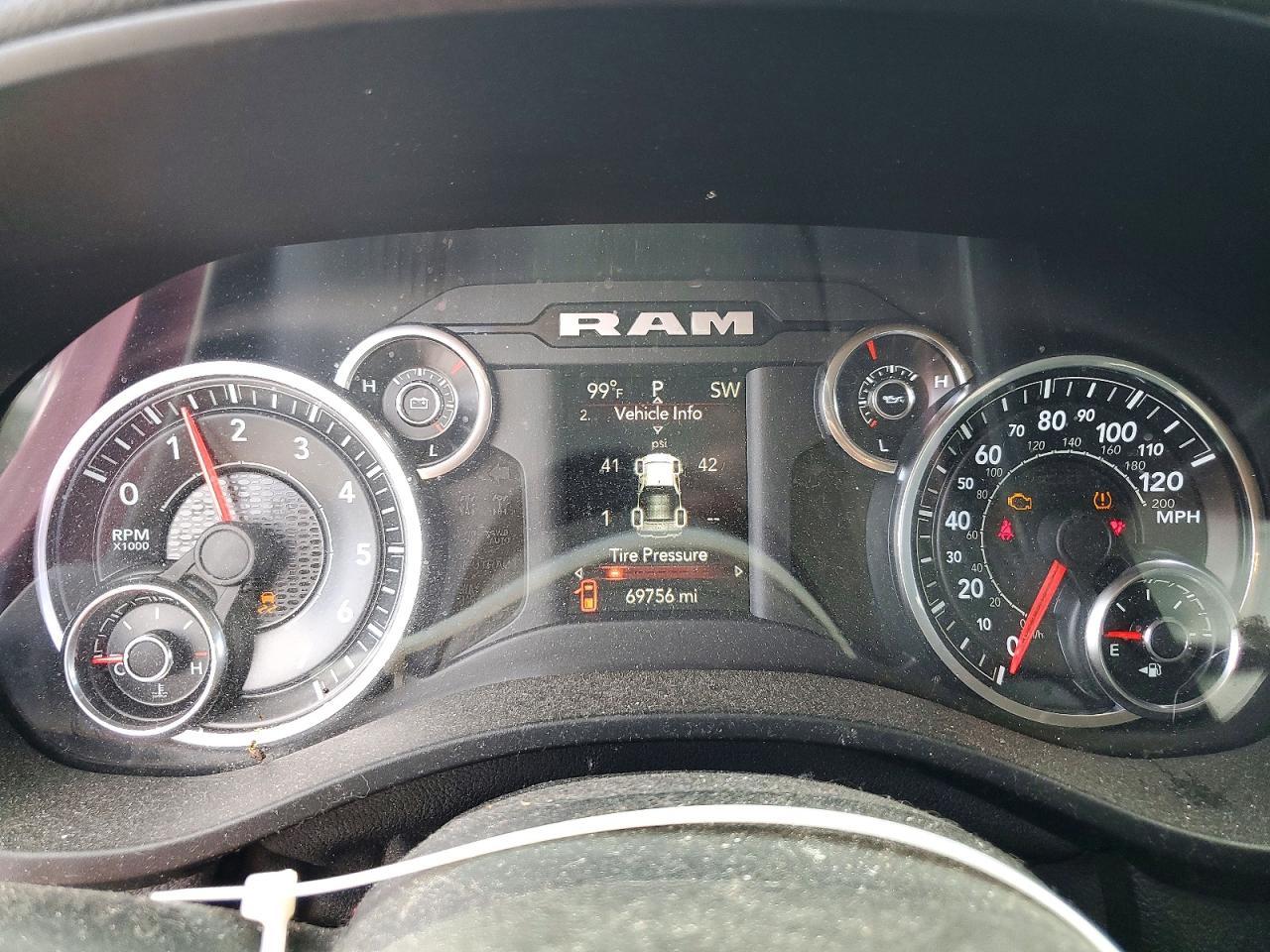 2020 Dodge RAM 1500 BIG Horn