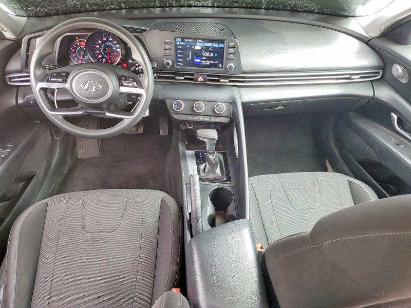 2021 Hyundai Elantra se