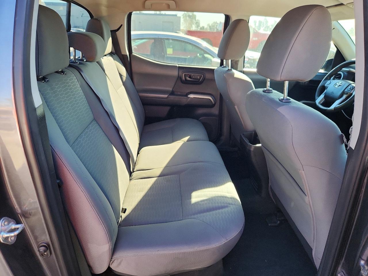 2016 Toyota Tacoma SR5 V6