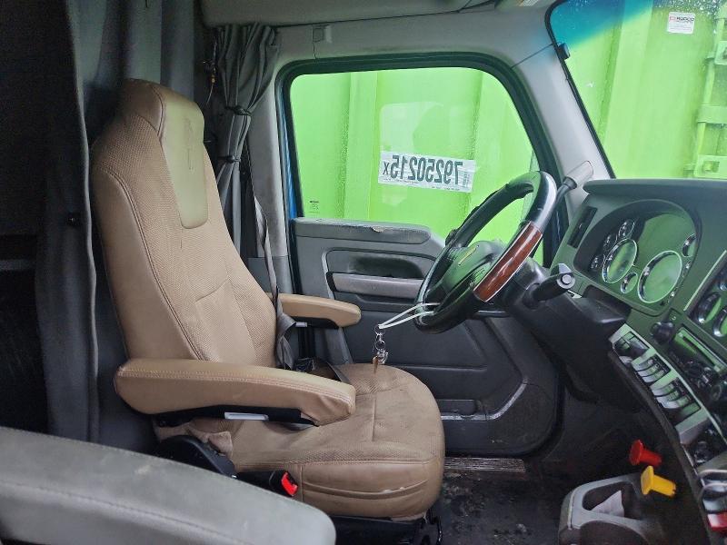 2019 Kenworth T680 Semi Truck