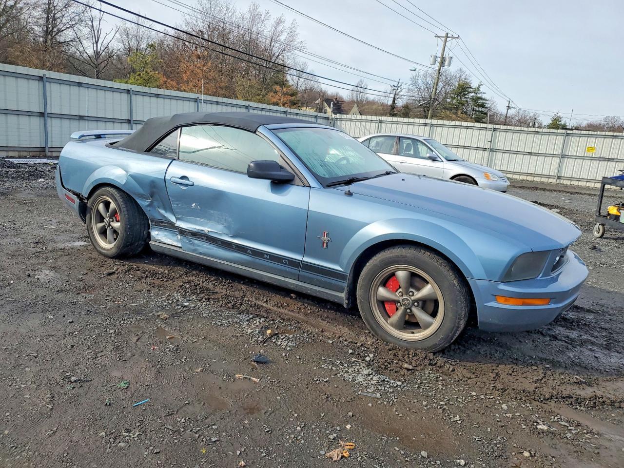 2006 Ford Mustang