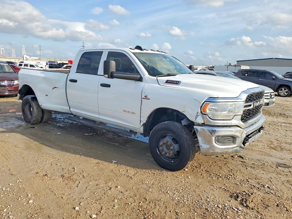 2022 Dodge RAM 3500 Tradesman