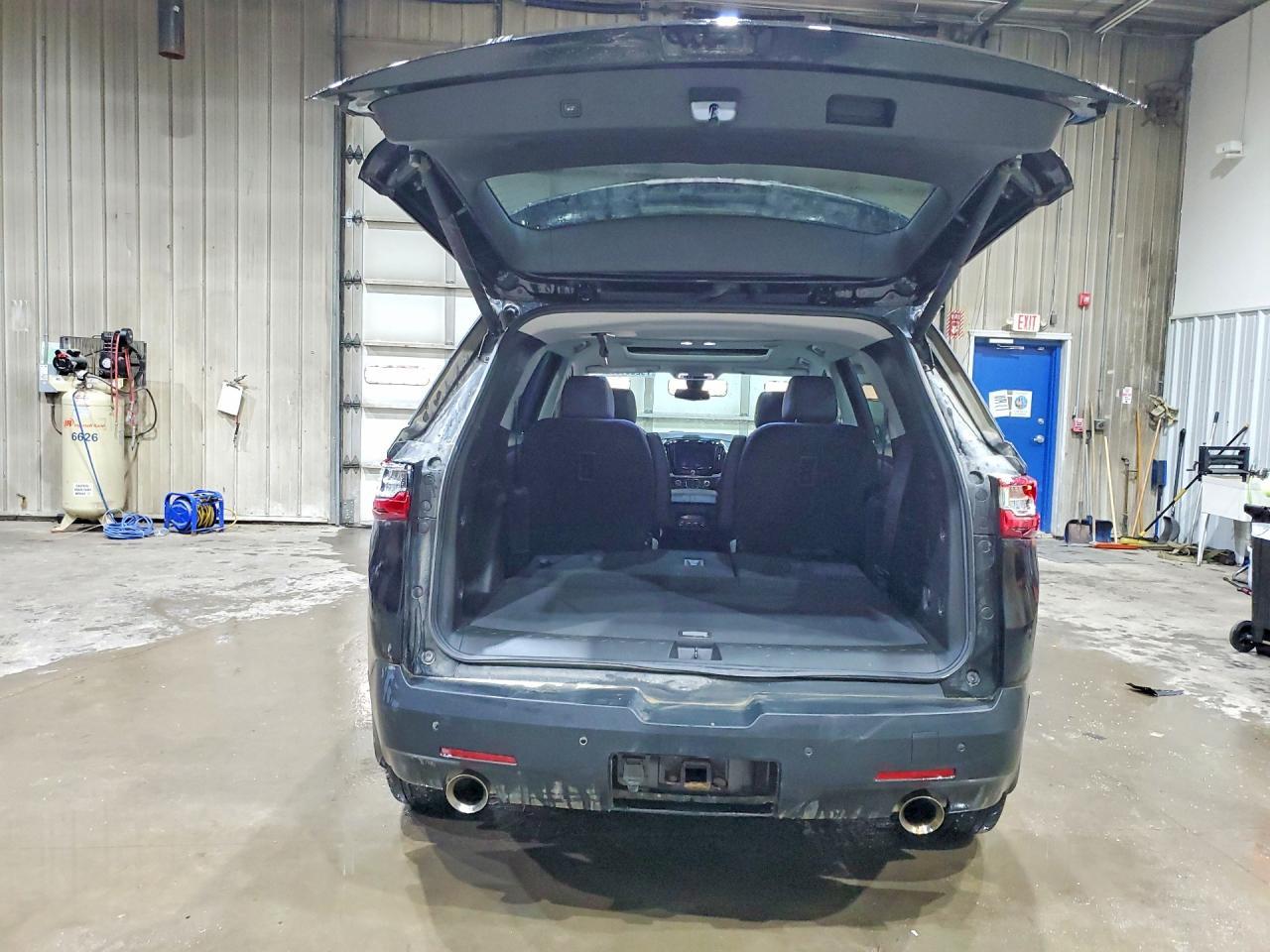 2021 Chevrolet Traverse lt