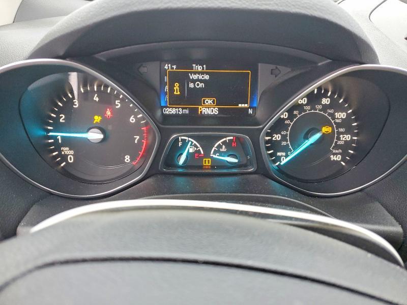 2019 Ford Escape s