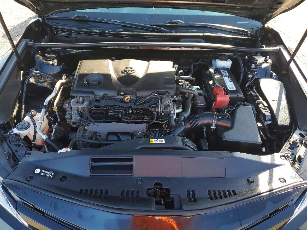 2019 Toyota Camry le