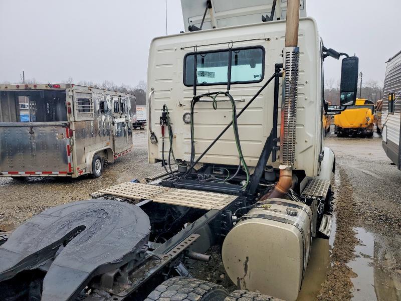 2019 Volvo VNR-Semi Truck