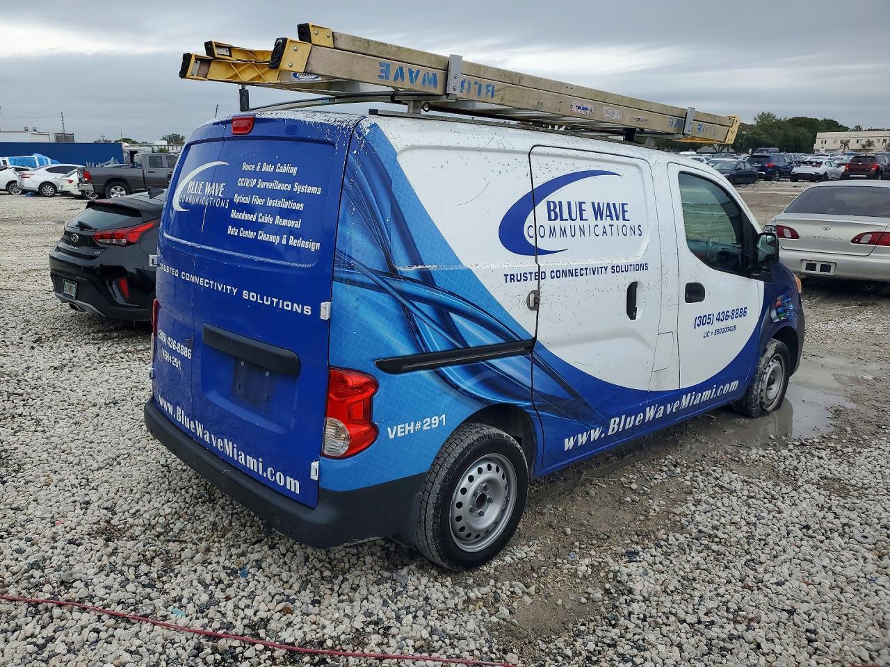 2017 Nissan NV200 Utility / Service Van