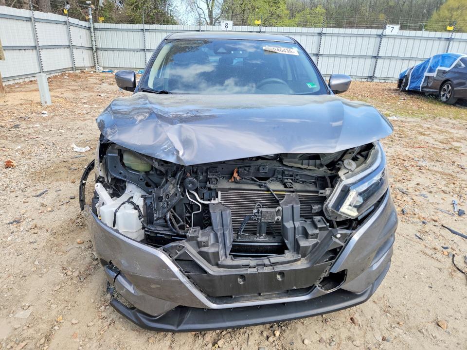 2022 Nissan Rogue Sport s