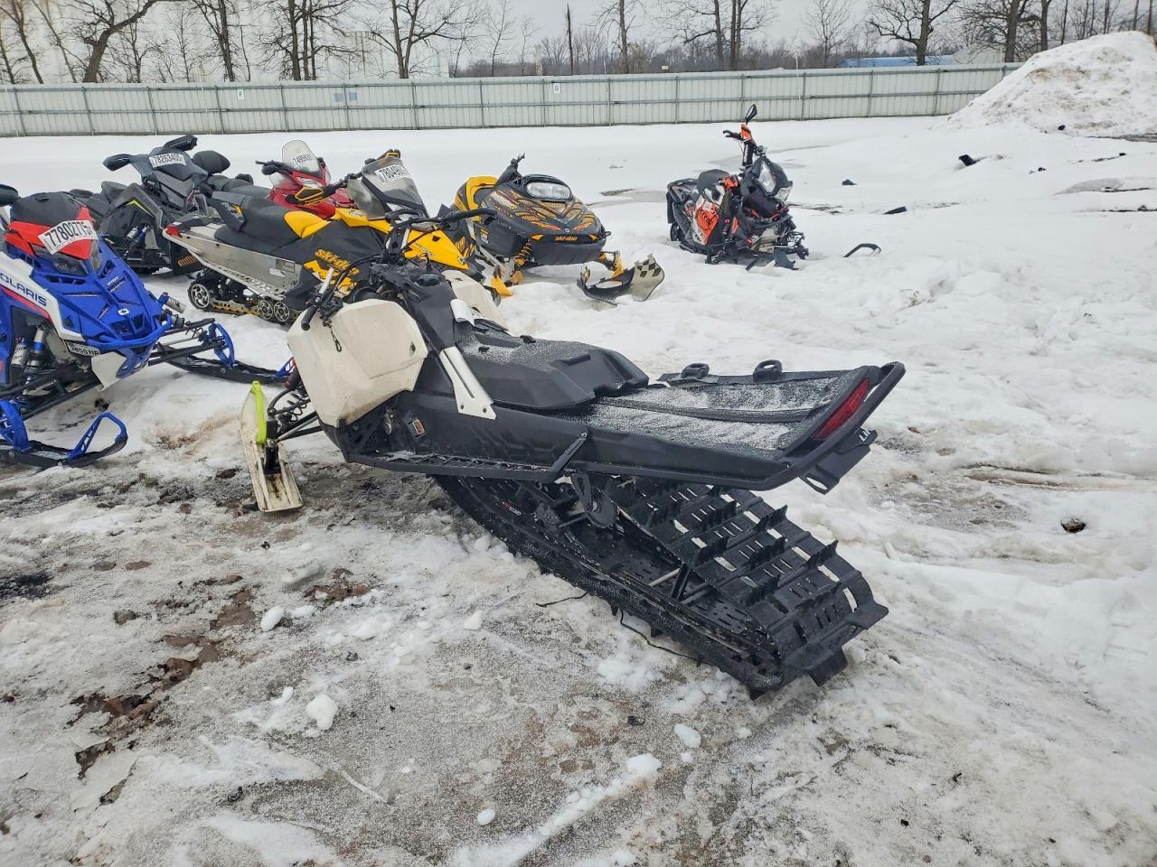 2018 Skidoo Freeride 154 S-38 85