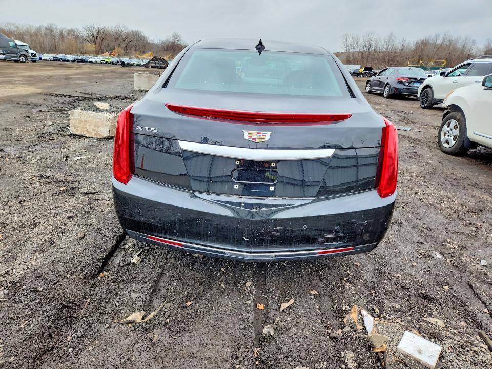 2017 Cadillac XTS