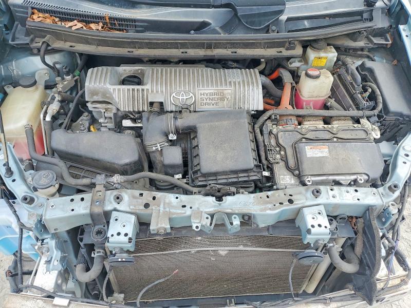 2015 Toyota Prius two