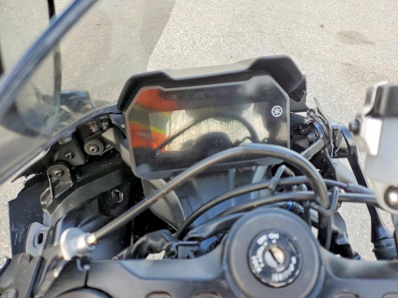 2023 Yama YZFR7