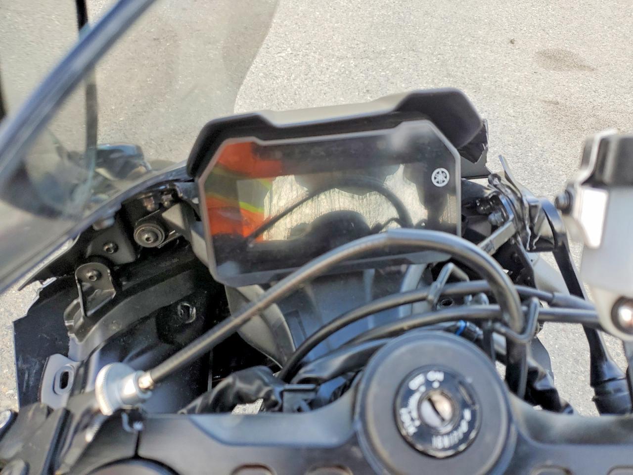 2023 Yama YZFR7