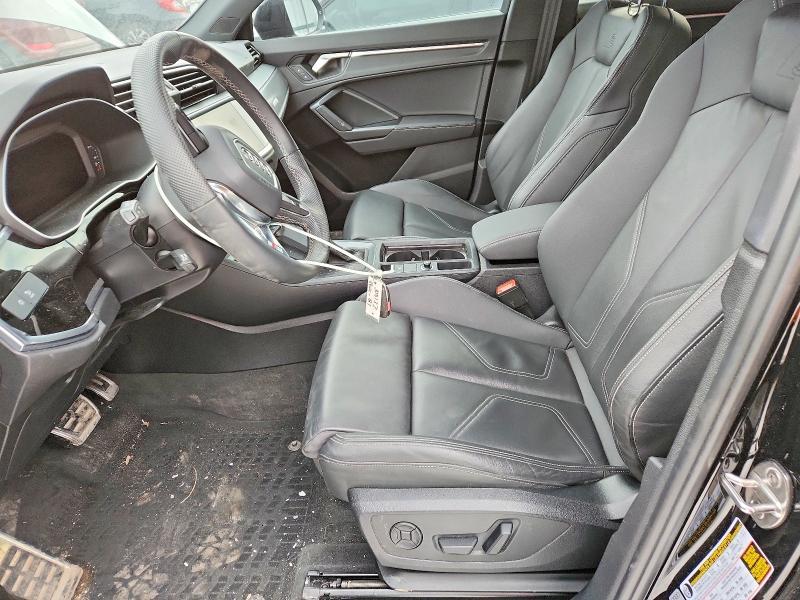 2024 Audi Q3 45 s Line Premium