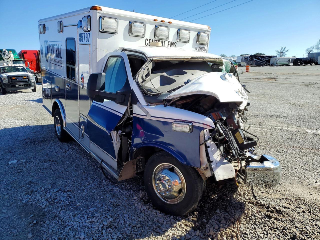 2014 Chev Rolet Express Ambulance