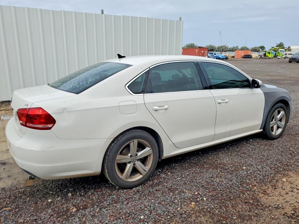 2015 Volkswagen Passat s