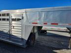 2010 Feat - Featherlite 2010 Featherlite 8127 Livestock Trailer