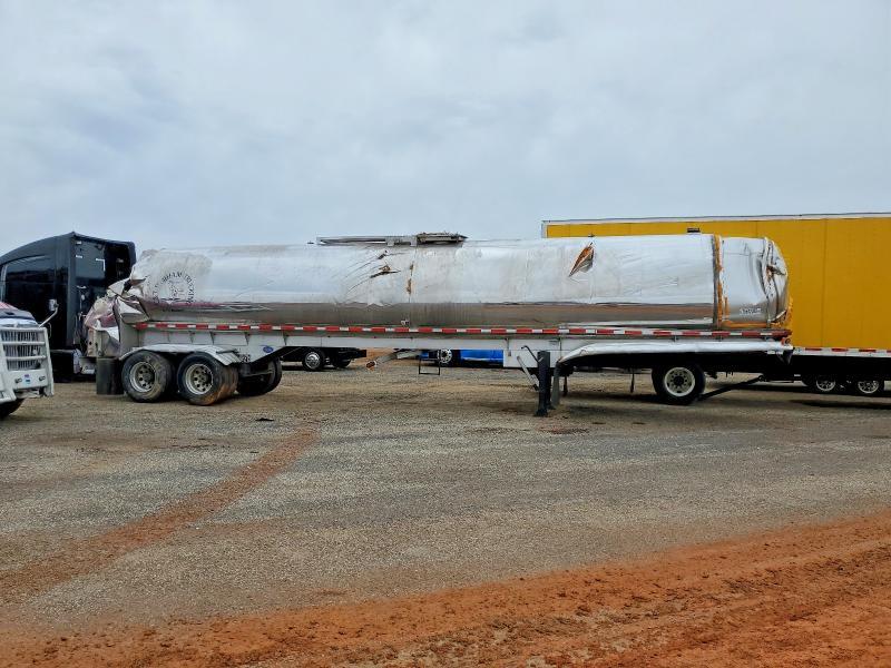 2018 Walker Tank Trailer