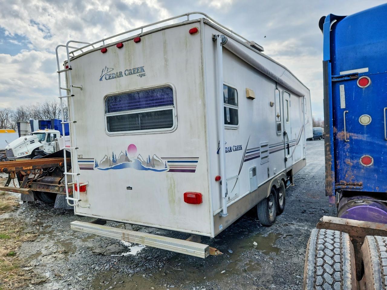 2001 Cedar Creek 2001 Forest River Cedar Creek Camper
