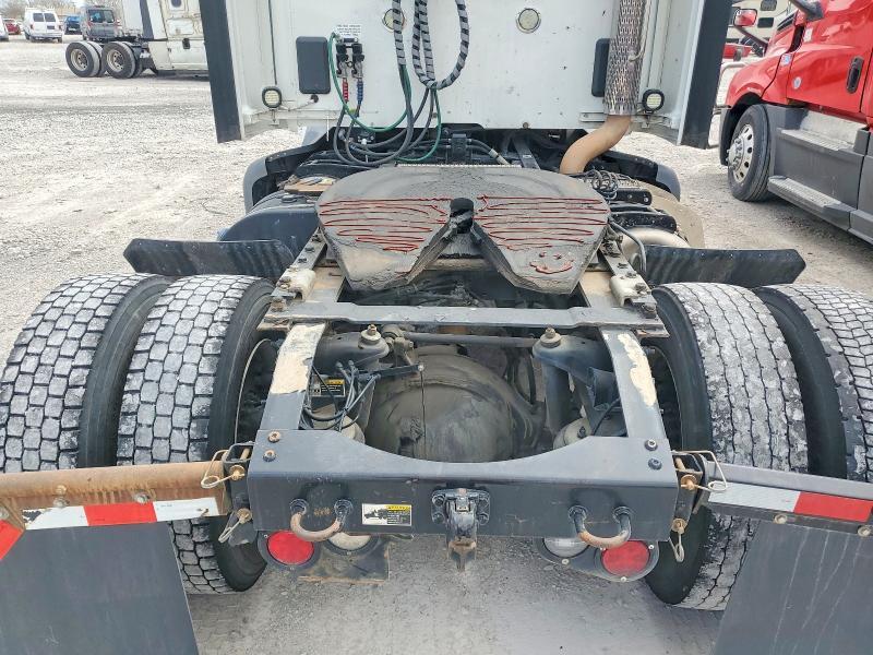 2019 Peterbilt 579 Semi Truck