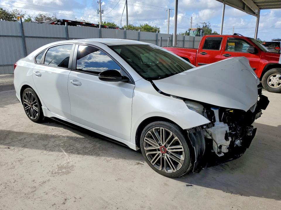 2020 KIA Forte gt
