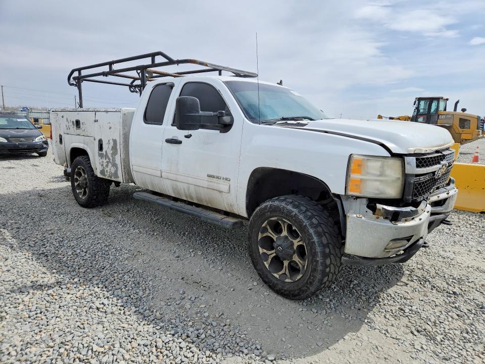 2011 Chevrolet Silverado 2500 LT Utility / Service Truck