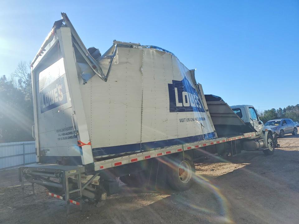 2020 International MV607 BOX Truck