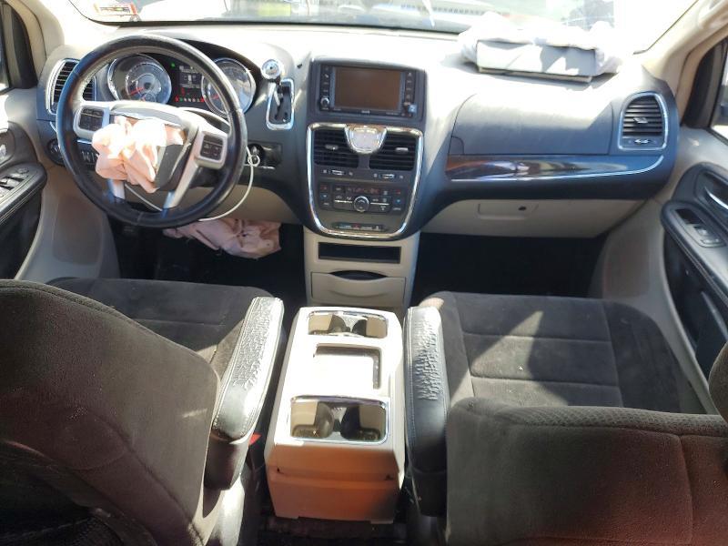 2013 Chrysler Town & Country Touring